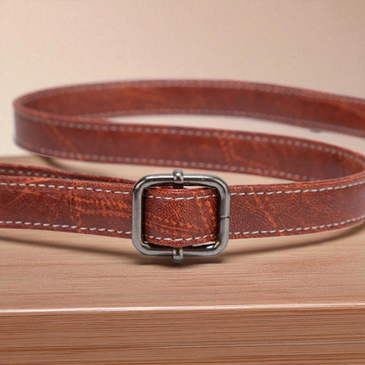 Vintage handbag with clasp closure