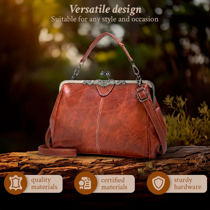 The classic charm of Gal | Vintage bag
