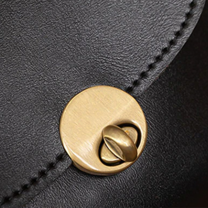 Max Vintage Bag - Grace's Retro Chic Essentials