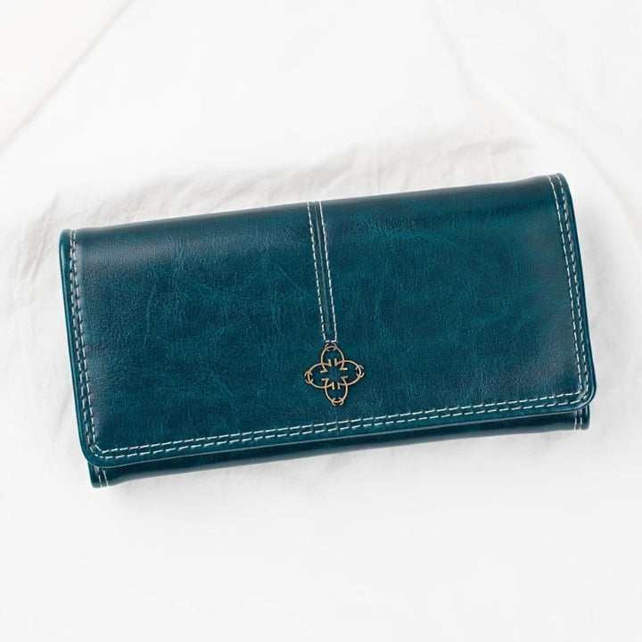Trendy two-way wallet by Eva