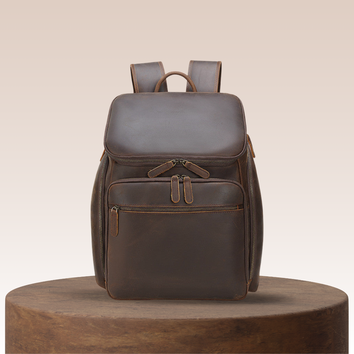 Laurent | Classic Leather with Front Pocket