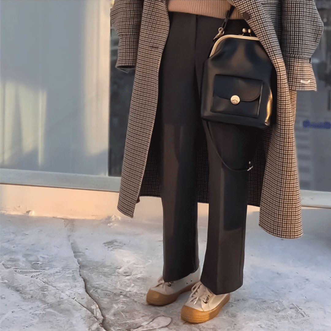 Max Vintage Bag - Grace's Retro Chic Essentials